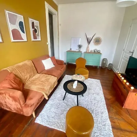 La Debacle Des Sentiments - T2 Centre Apartment